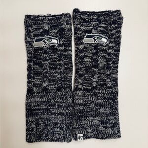 Seattle Seahawks, fingerless gloves. 47 Brand Navy and White Knit Accessory
